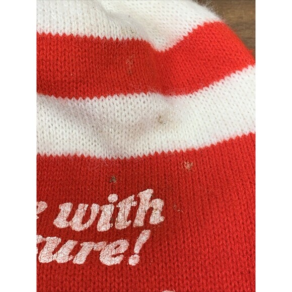 Vintage 80s 90s Newport Cigarettes Alive With Pleasure Beanie Pom Pom Hat - Picture 4 of 5